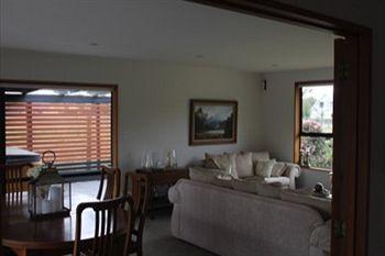 Maples On Harewood Bed & Breakfast